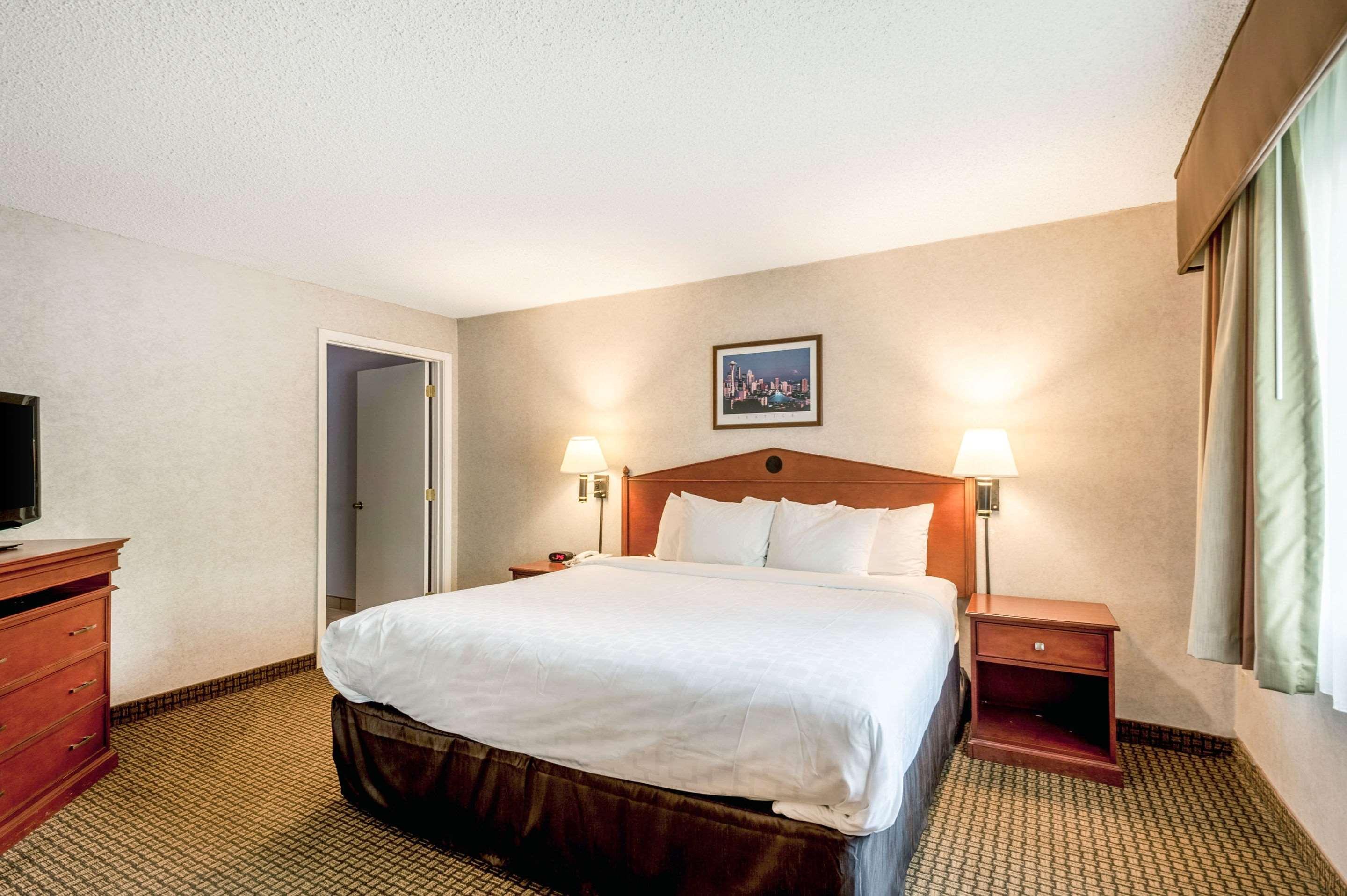 Clarion Hotel Seatac Exterior foto