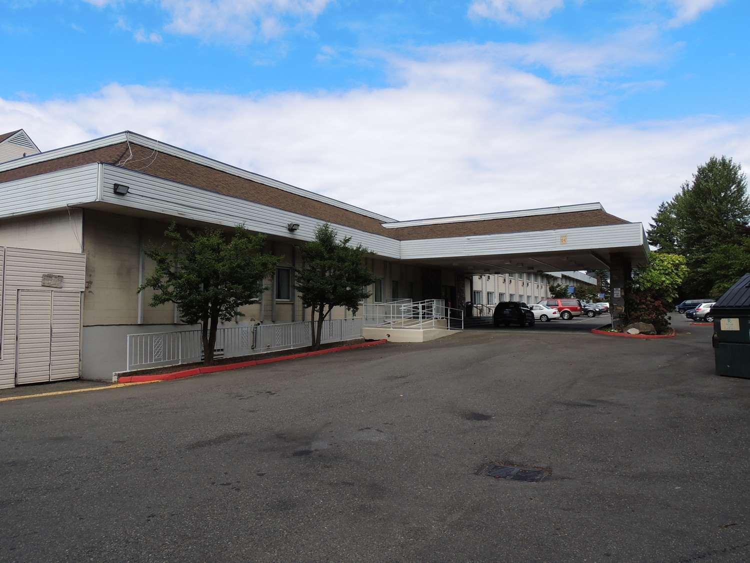 Clarion Hotel Seatac Exterior foto