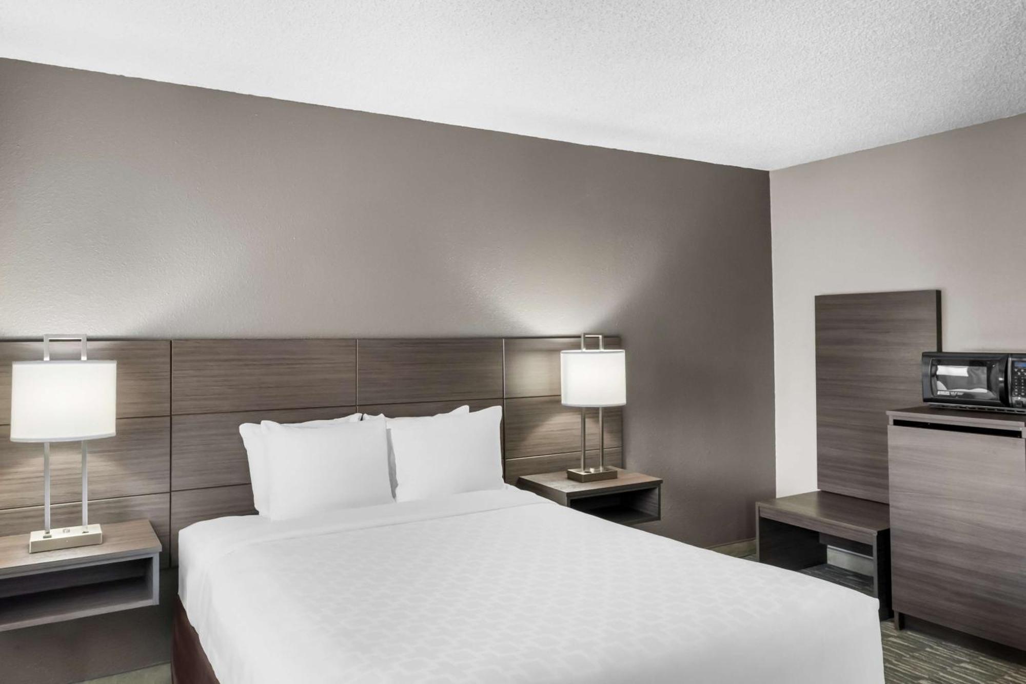 Clarion Hotel Seatac Exterior foto