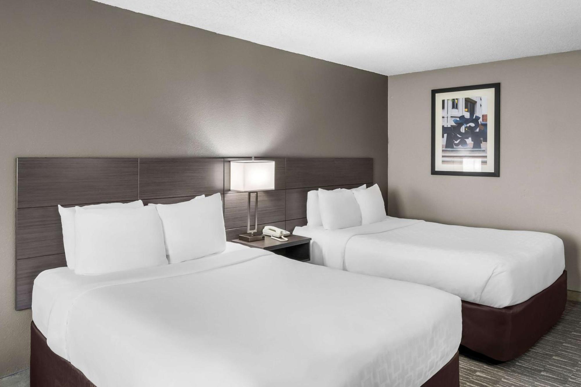 Clarion Hotel Seatac Exterior foto